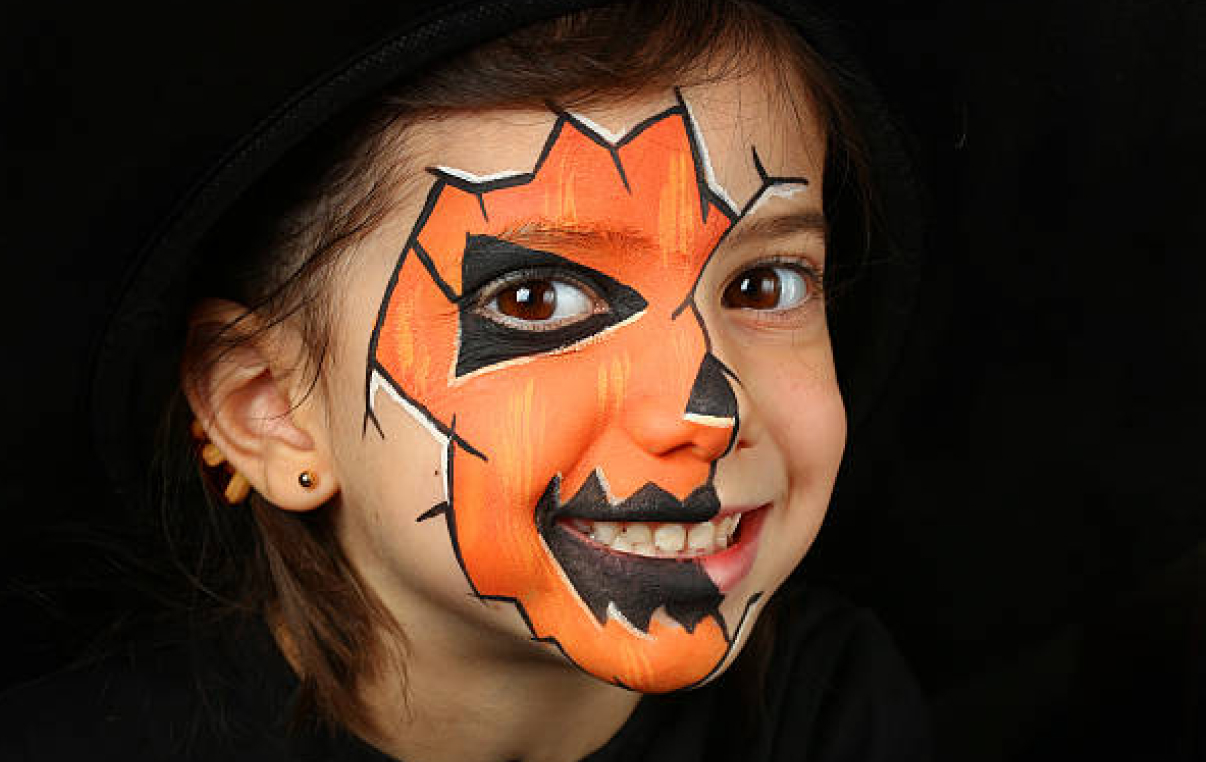 Animation maquillage artistique pour enfants à Montauban